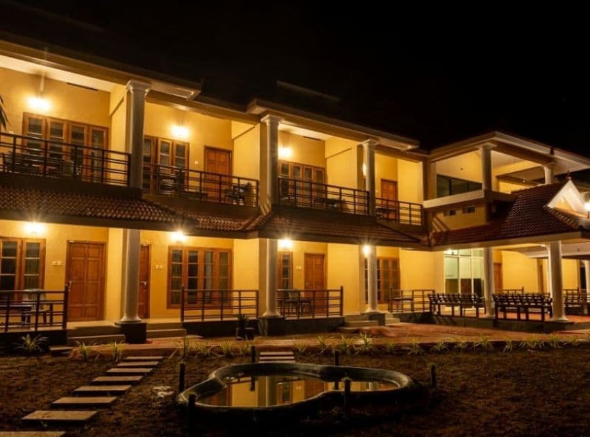 Book Memmsta Prasanthi Cliff in Varkala