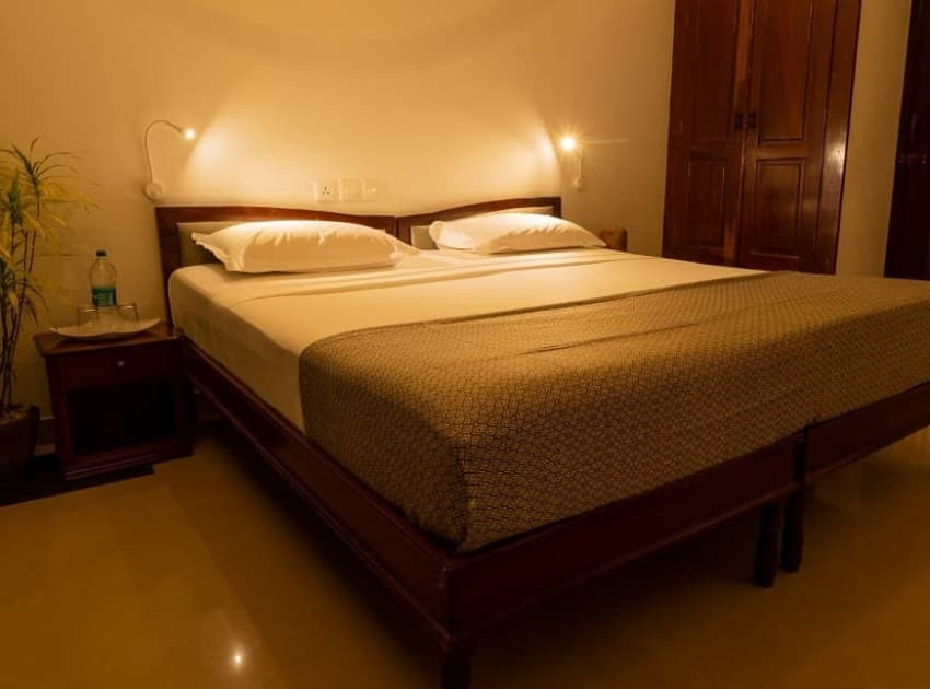 Memmsta Prasanthi Cliff - Image 3