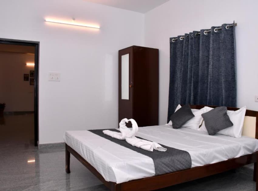 Memmsta Sizzling Inn Pondy - Image 4