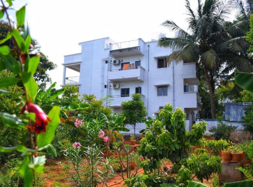 Memmsta Sizzling Inn Pondy - Image 3