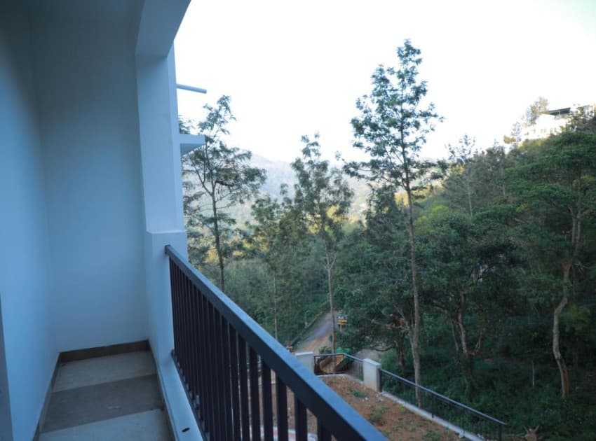 THE MOUNT WALK_n_GM - Image 3