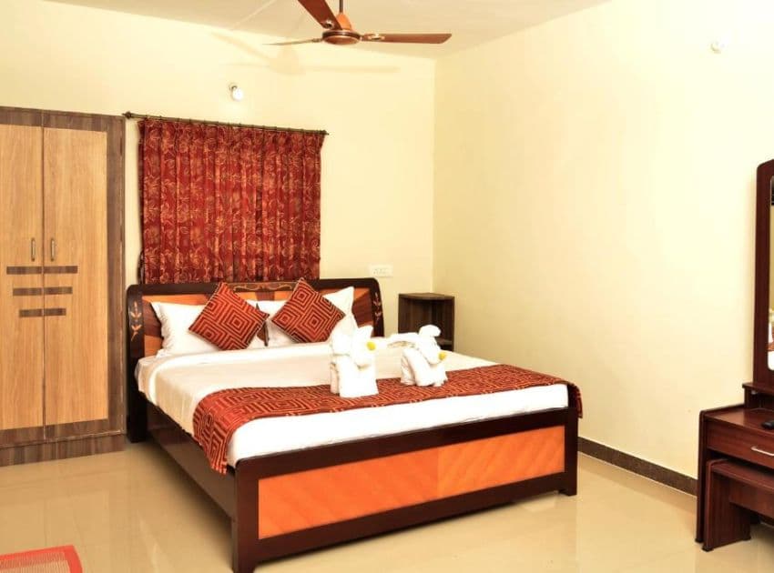 Hotel GVS Residency - Image 4