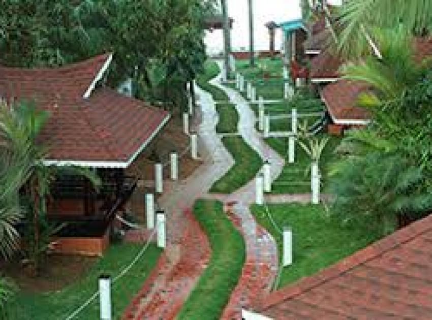 Memmsta Akhil Beach Resort - Image 4