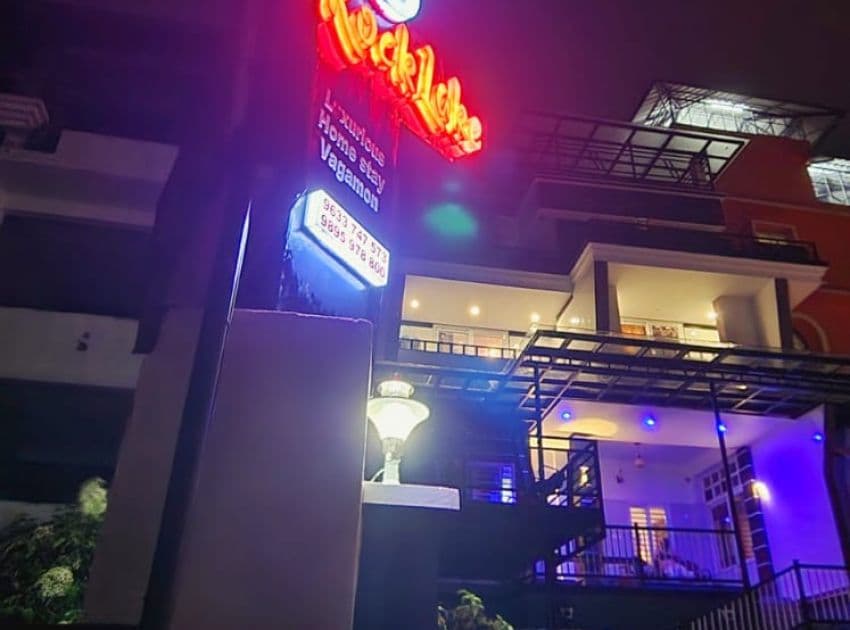 Book Rock Lake Villa in Vagamon