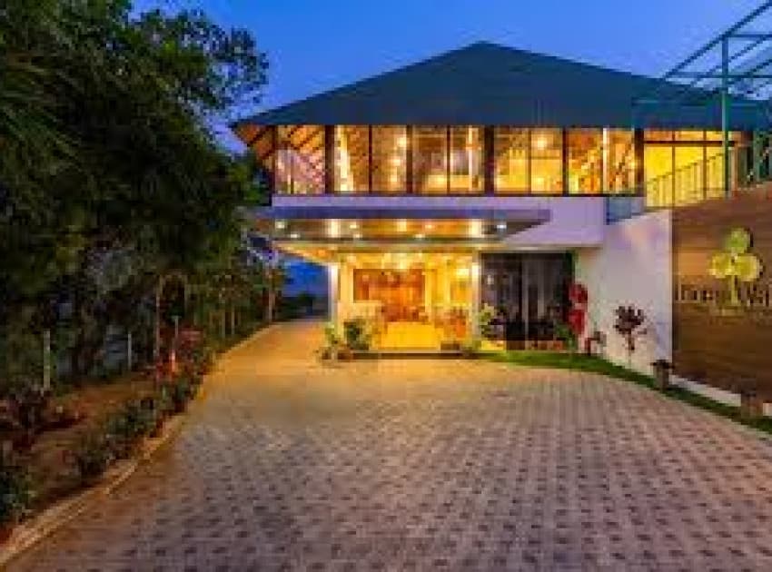 Book Winter Vale Green Stay Resorts in Vagamon