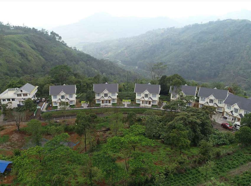 The Grasmere Resort - Image 2