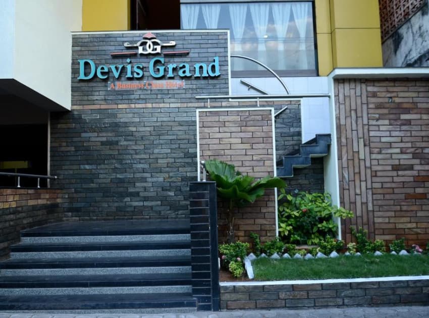 Devis Grand - Image 2
