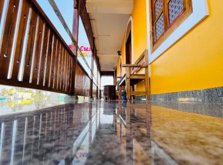 THE LUXE HOTEL - Image 3