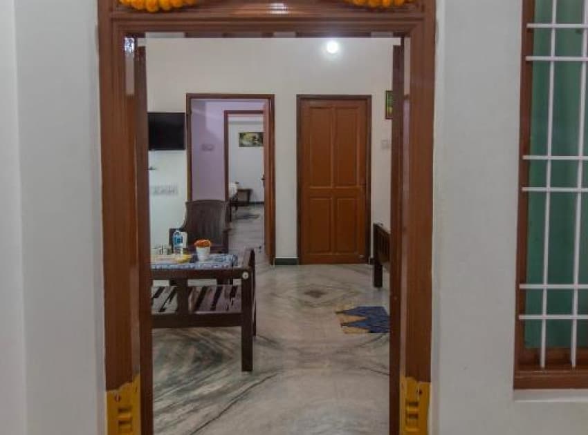Sunflower Villa - Image 2