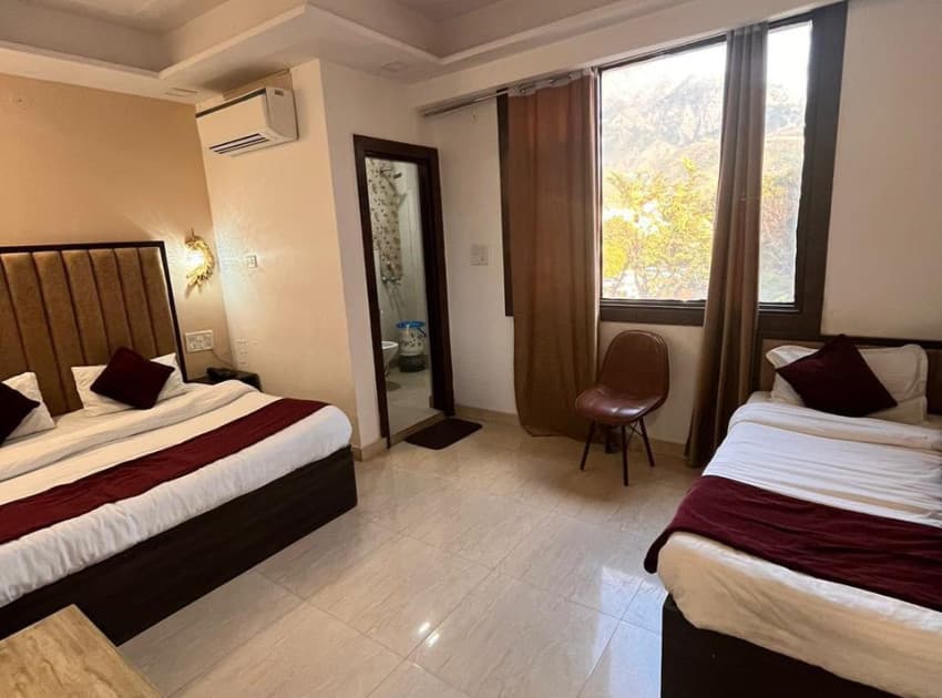 The Divine Oak - Image 2