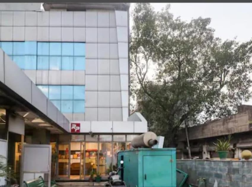 Hotel Royal Plaza - Image 3