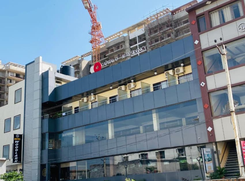 JB Residency Zirakpur !! Top Rated - Image 4