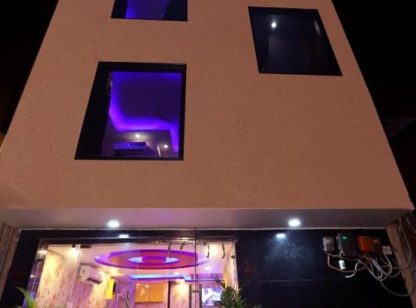 Book Jupiter Plaza Delhi Airport in Delhi