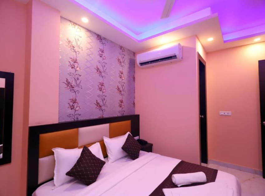 Jupiter Plaza Delhi Airport - Image 2