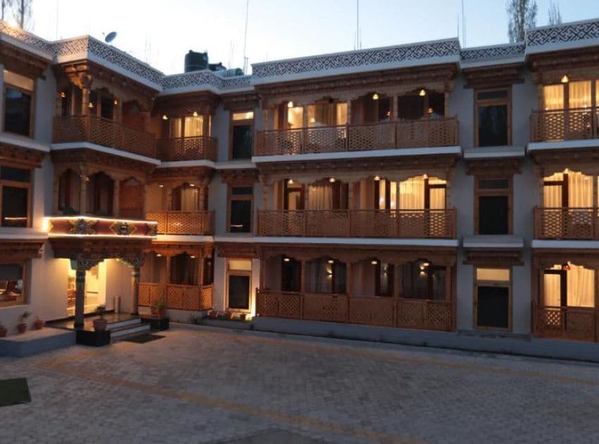 Book Hotel Youthok Heritage in Leh Ladakh