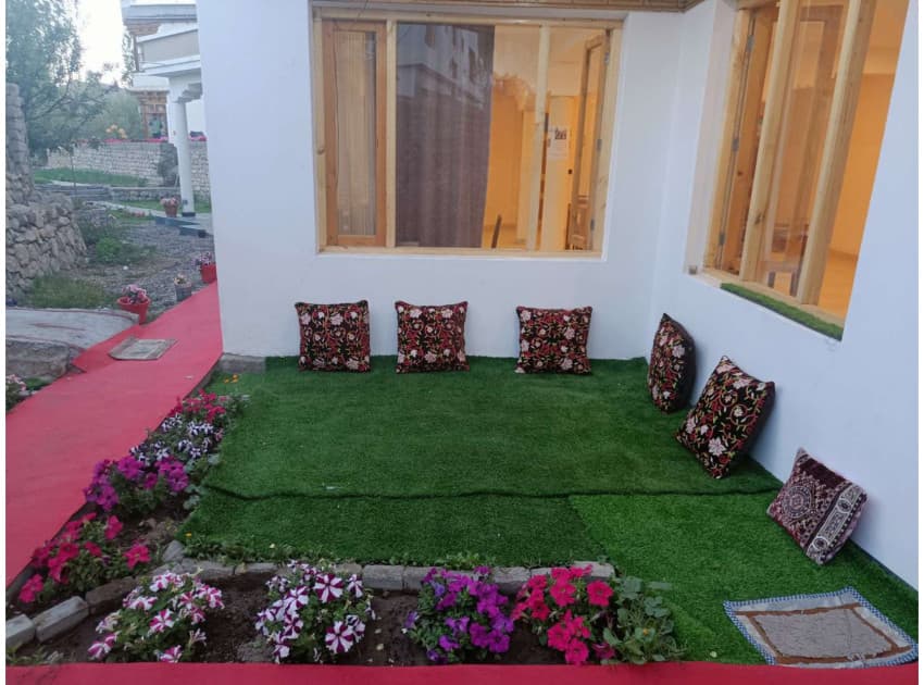 Book Hotel Munna Palace in Leh Ladakh