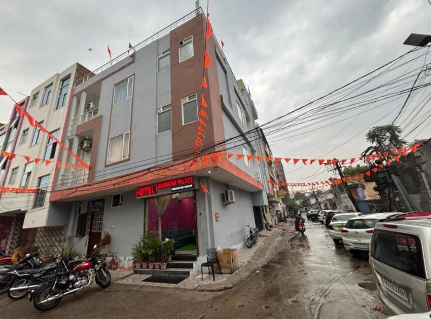 Hotel Lakhdatar Palace - Image 2