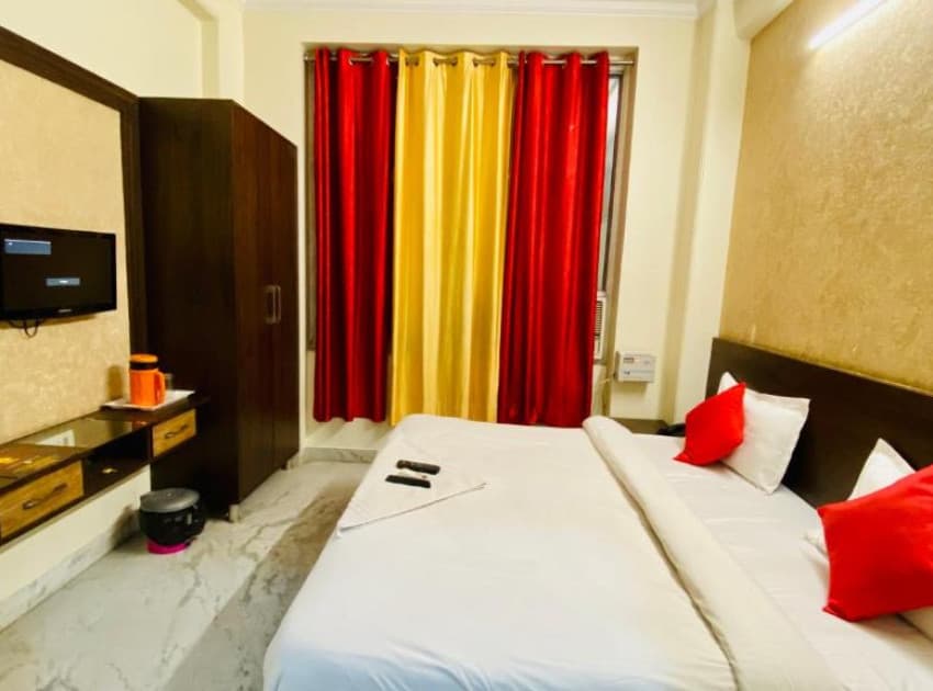 Hotel Pulse Inn Jaipur - Image 3