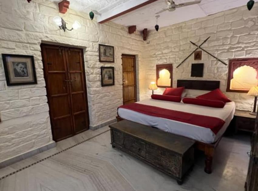 Juna Mahal Boutique Villa - Image 4