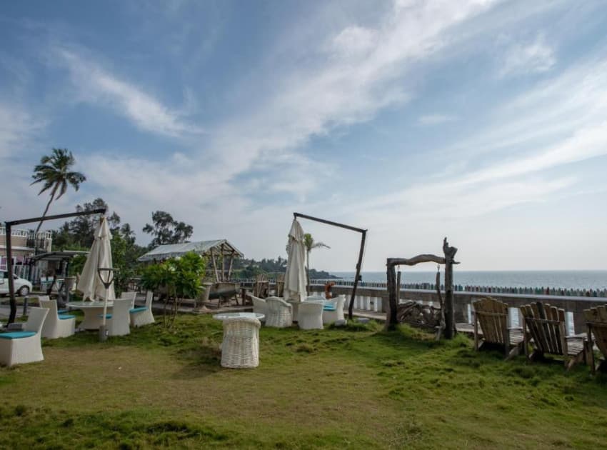 State Beach Boutique Resort And Spa - Image 2