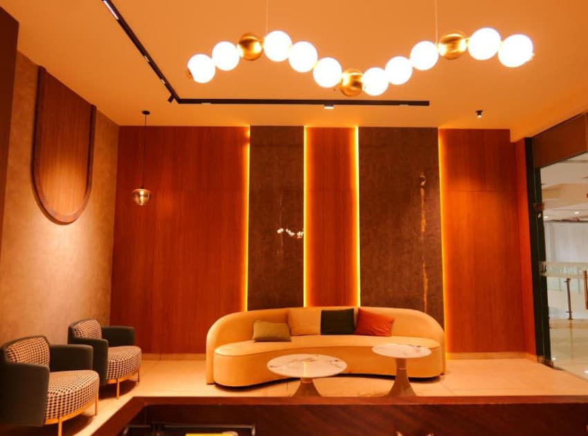 Hotel Classico International - Image 4