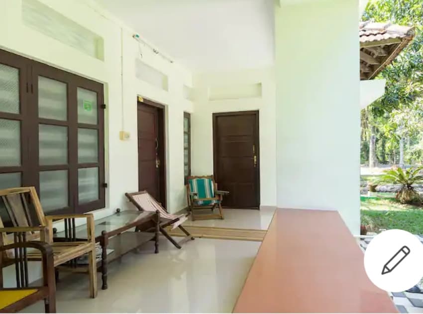 Aqualillies Water Front Heritage Villa - Image 3