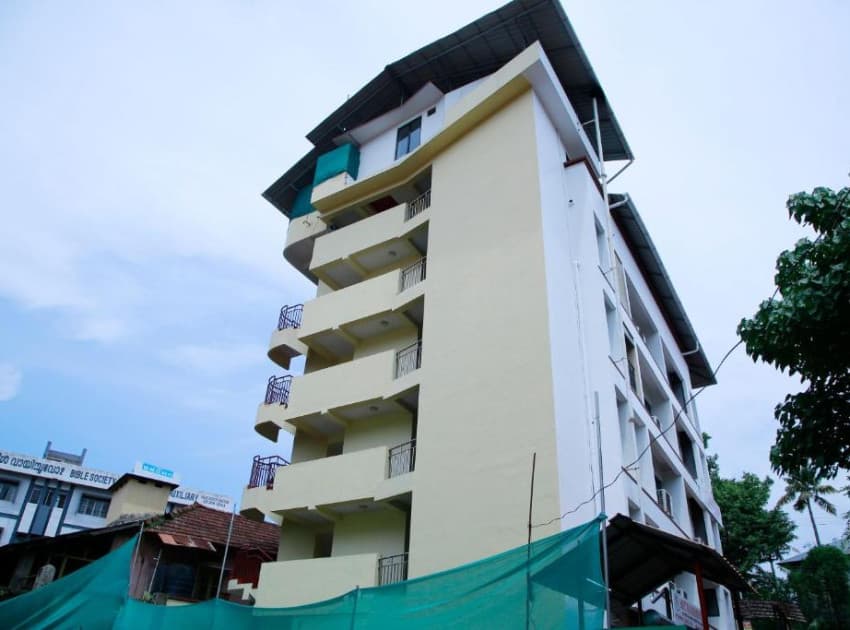 Misty Rosa Luxury Service Apartments - Image 4