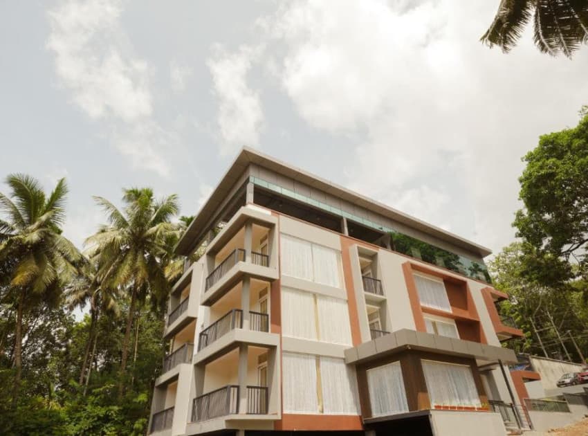 Bluemist Resorts - Image 2