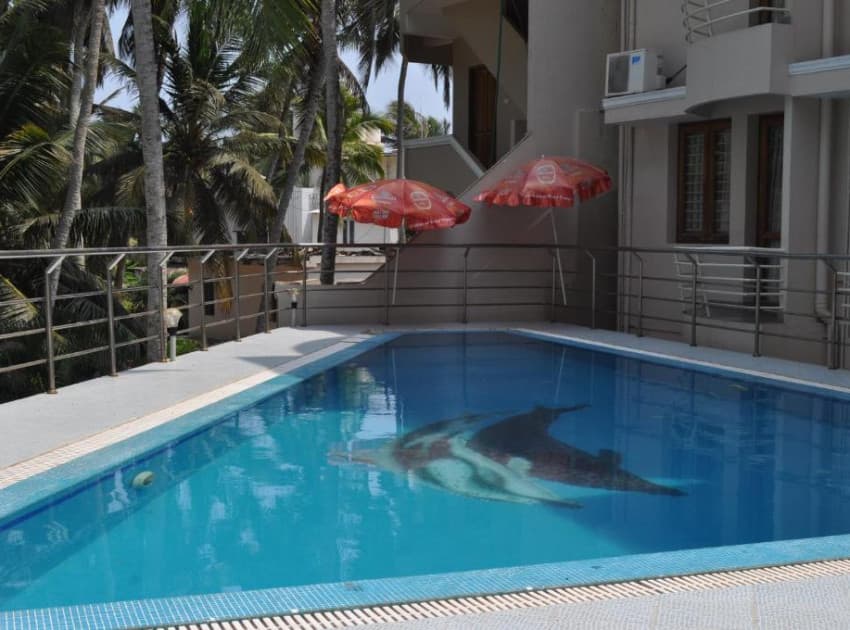 Marine Palace Beach Hotel - Image 3