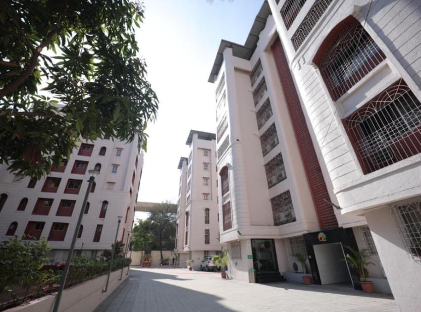 The Byke Studio Pure Veg Apartment, Thane - Image 2
