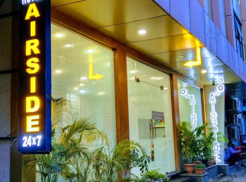 Book Hotel Airside By Haitham Group International in Mumbai