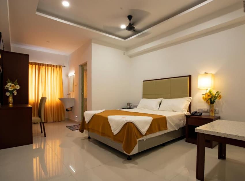 Hotel Viswa Grand - Image 4