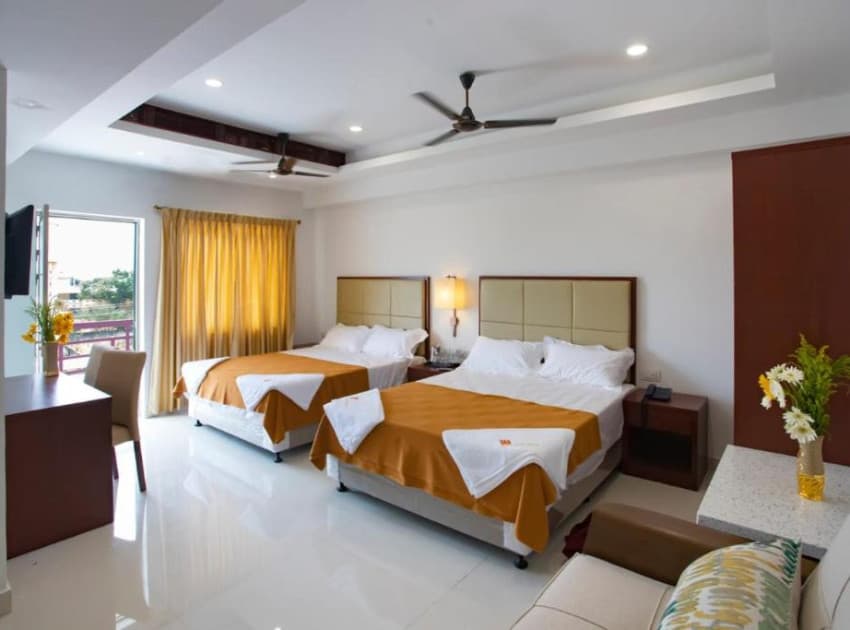 Hotel Viswa Grand - Image 3