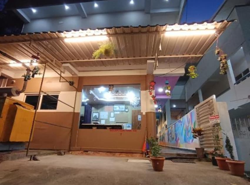 Sri Murugan Beach Paradise Hotel - Image 2