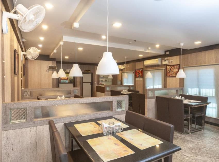 Hotel Sumi Palace - Image 3