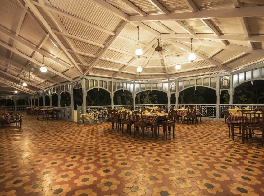 Book Dune Barr House - Verandah in the Forest in Mumbai