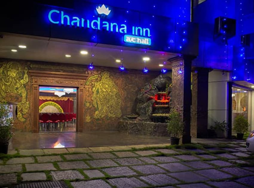 Book Memmsta Chandana Inn in Guruvayur