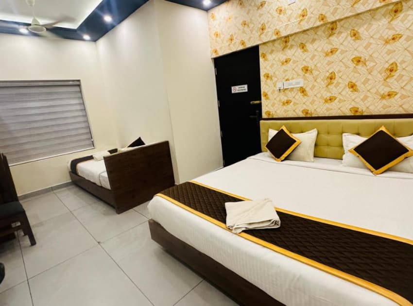 Kovilakam Achutham - Image 3