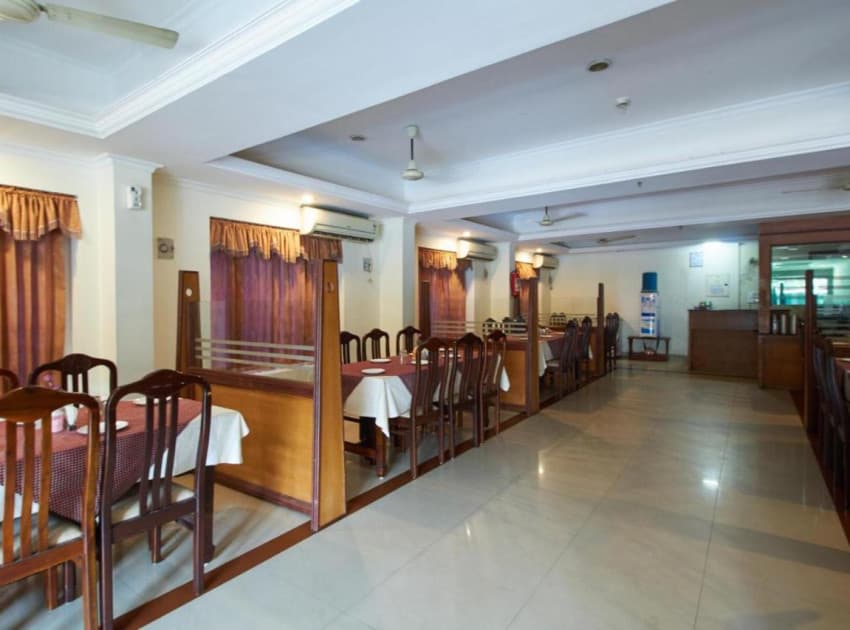 Sree Gokulam Sabari Guruvayur - Image 4