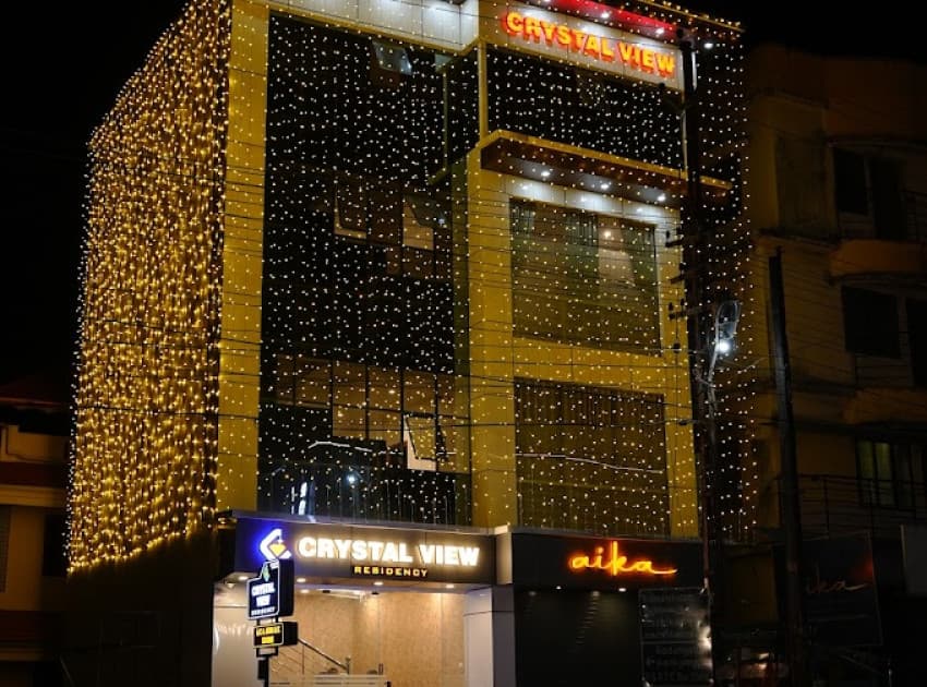 Book Hotel Crystal View Residency in Guruvayur