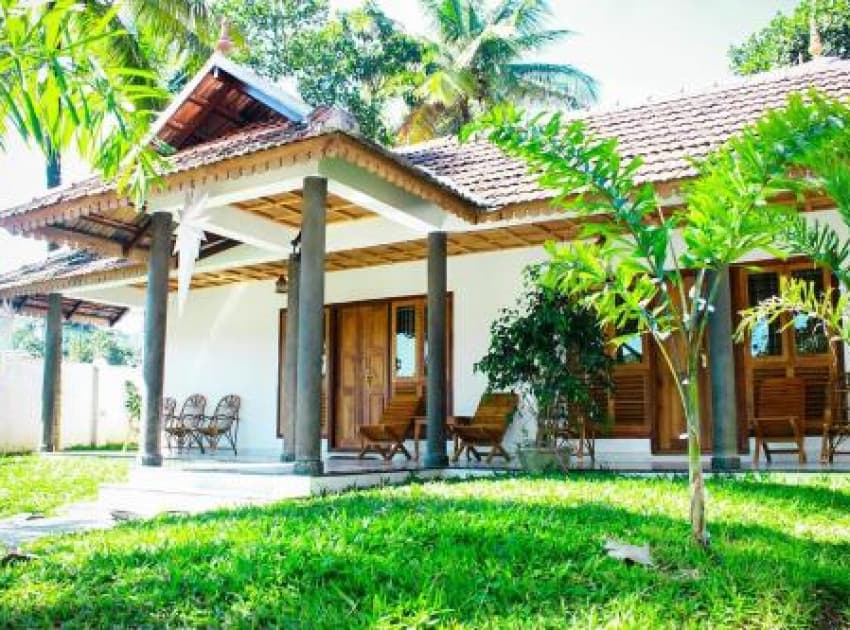 Book Green Court Cottages in Thekkady