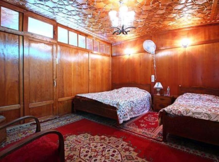 Lily of Nageen Srinagar - Image 2