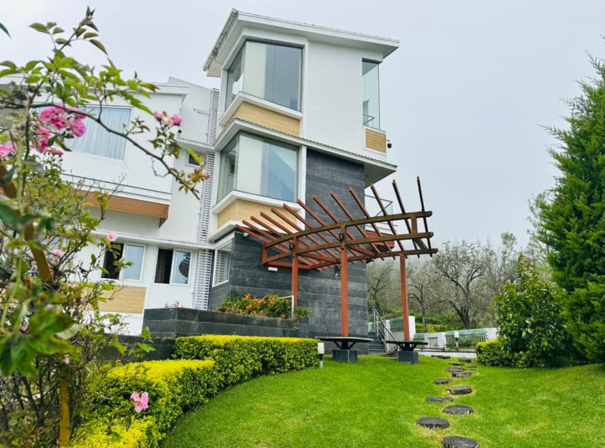 Book Salora Kodai in Kodaikanal