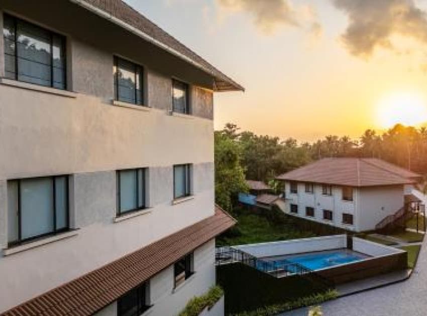 Still Waters Alaya Stays by ELIVAAS - Image 2