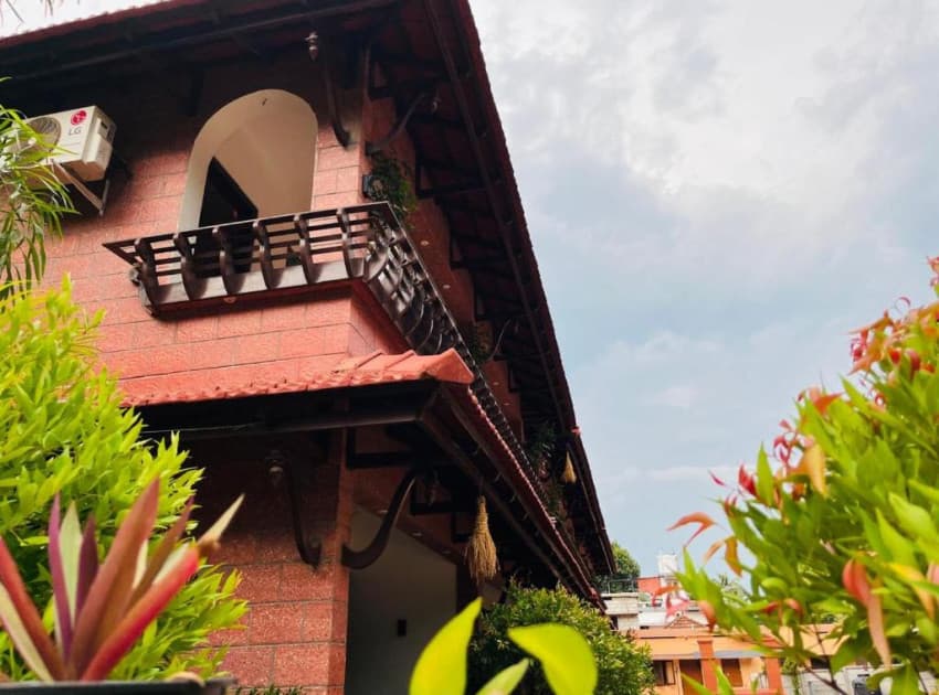 ARONIC Beach Hotel - Image 4