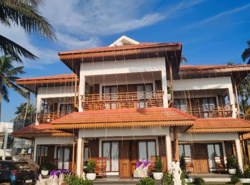 Flower Hill Cottage - Image 3