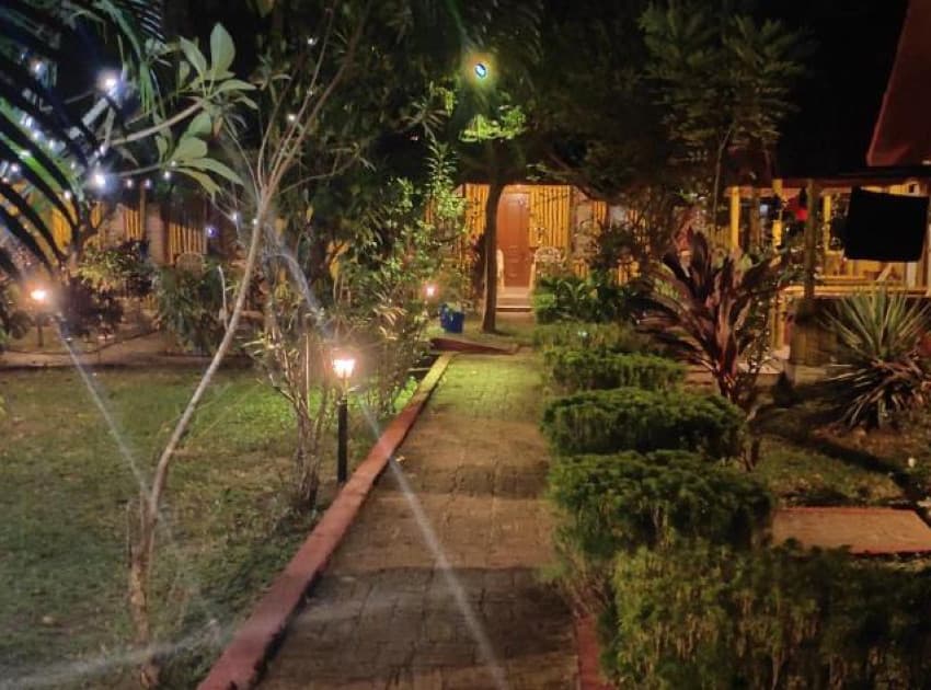 SAVITHRI Inn COTTAGE - Image 4