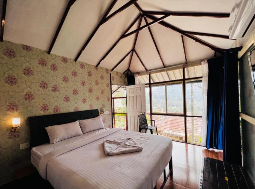 Raymond's Holiday Homes - Image 4