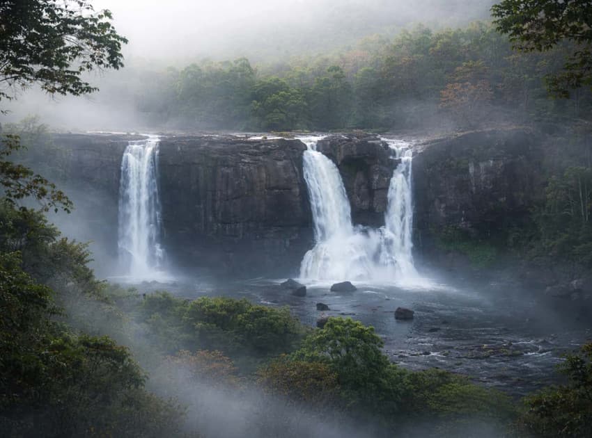 Find Hotels in Athirapally