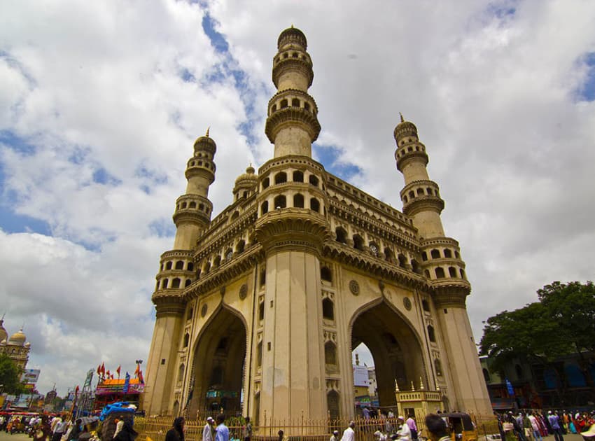 Find Hotels in Hyderabad